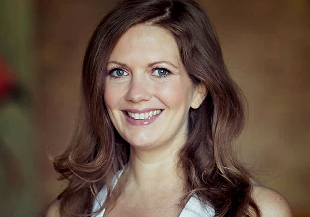 Yogafürdich Lehrerin Sylvie Dolset Yogafürdich Lehrerin Sylvie Dolset